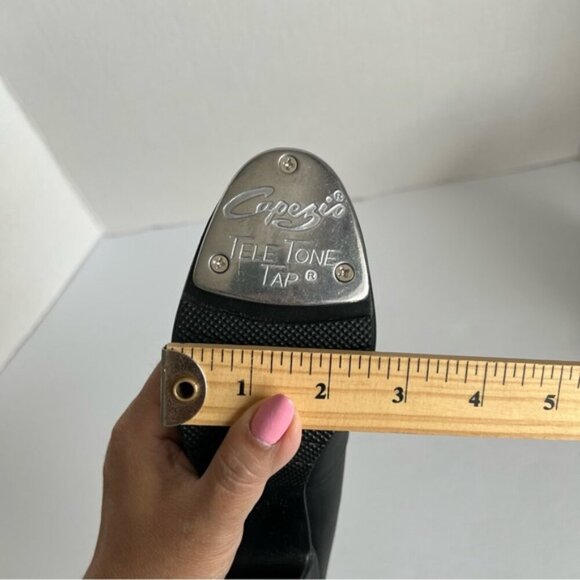 Capezio - Women's Manhattan Xtreme Tap Shoes - Black. Size: 4W. NIB. (1839) - Picture 13 of 16